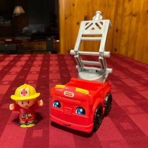 Fisher Price Little People (to the rescue) Fire Truck/Figure